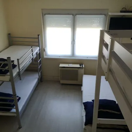 Erdei Termalfurdo Akar Csoportoknak Is. * Bükkszék