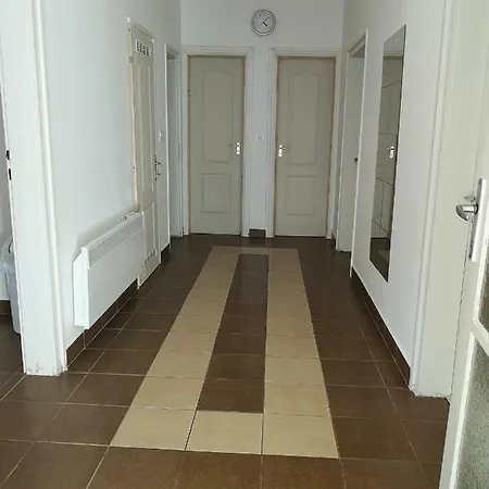 Erdei Termalfurdo Akar Csoportoknak Is. Bükkszék